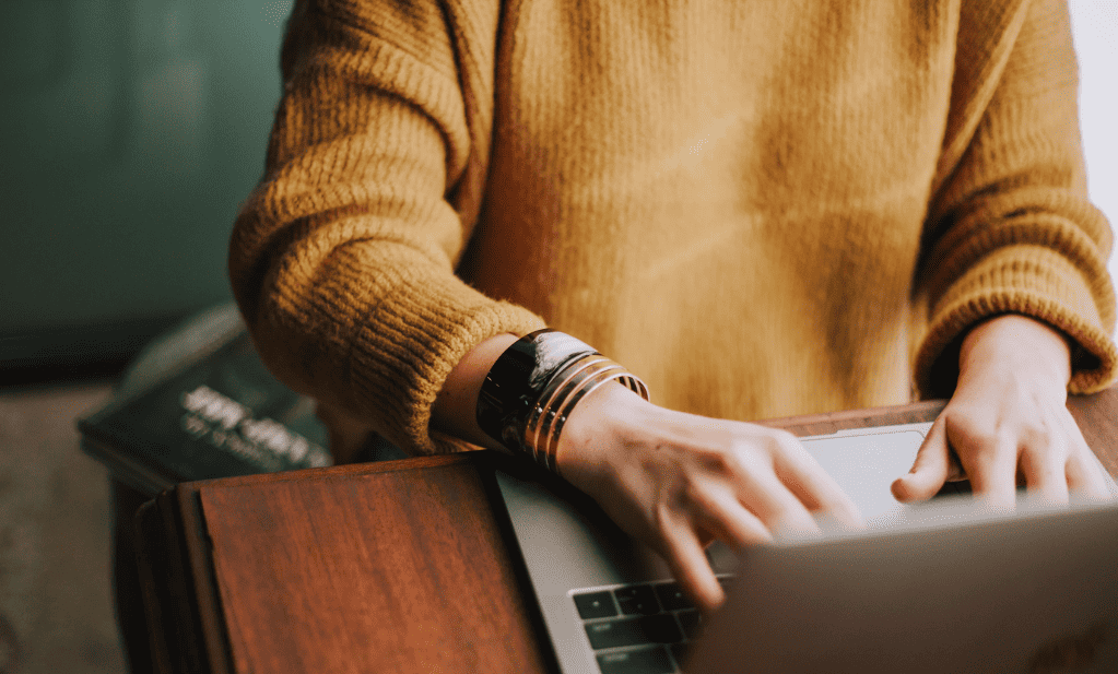 Plantillas de CV para perfiles de ADE